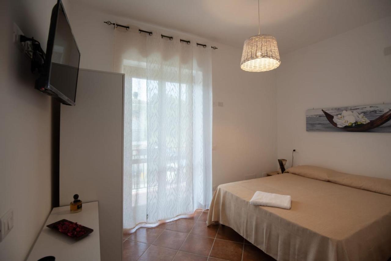 Casa Floris Bed & Breakfast Агрополи Екстериор снимка